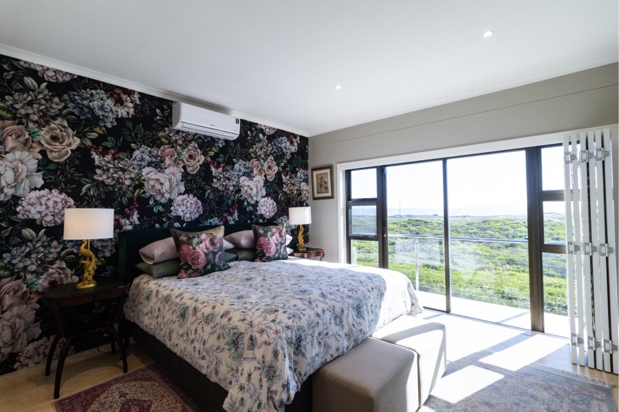4 Bedroom Property for Sale in Big Bay Western Cape
